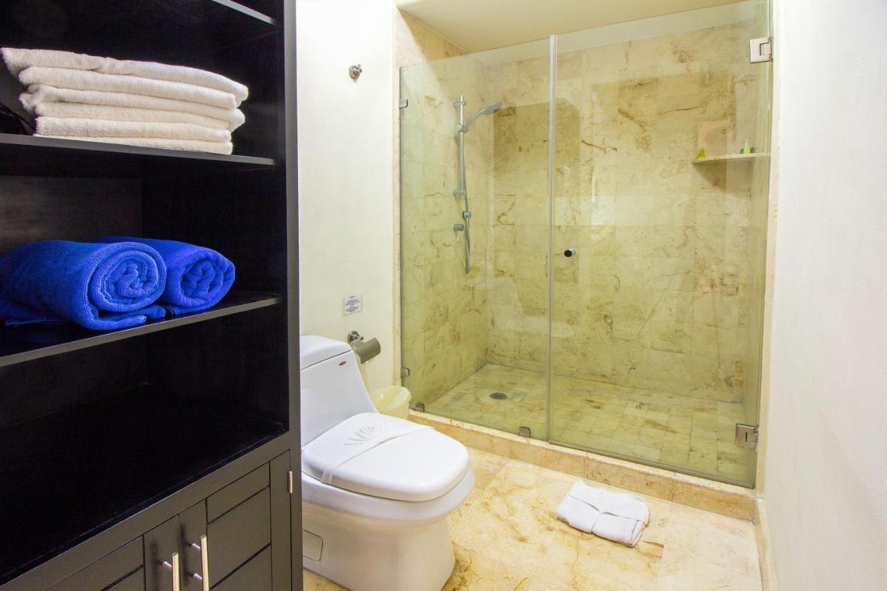 Corto Maltes 203 2 Bedroom Ocean View Apartamento Playa del Carmen