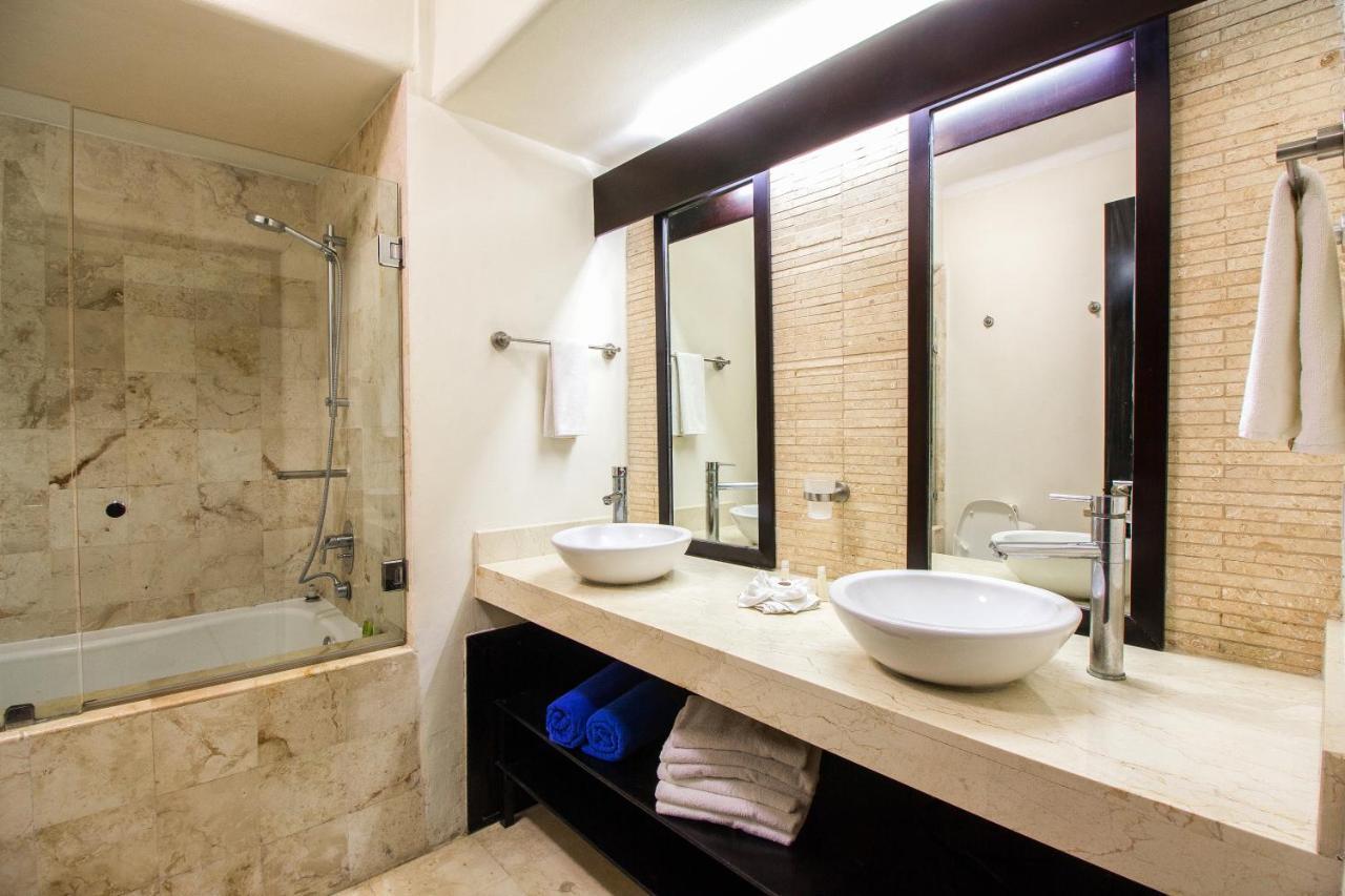 Corto Maltes 203 2 Bedroom Ocean View Apartamento *