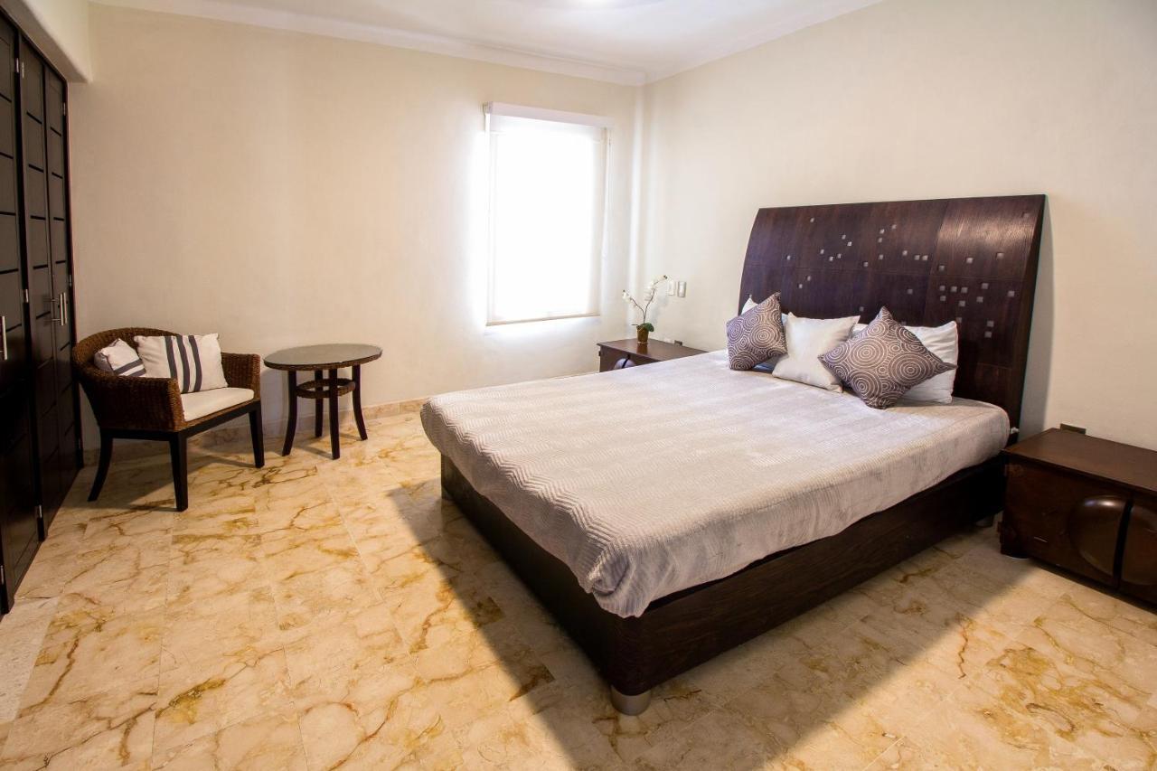 Corto Maltes 203 2 Bedroom Ocean View * Playa del Carmen