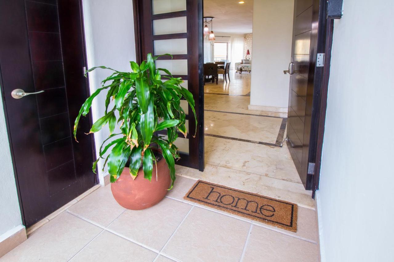 Corto Maltes 203 2 Bedroom Ocean View * Playa del Carmen